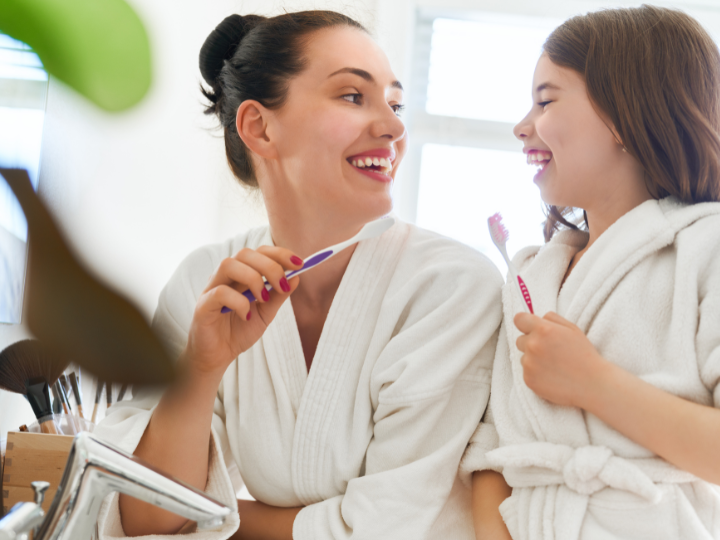 Brushing Teeth - Jay Gronemeyer, DMD - Redmond, OR Dentist Near Me